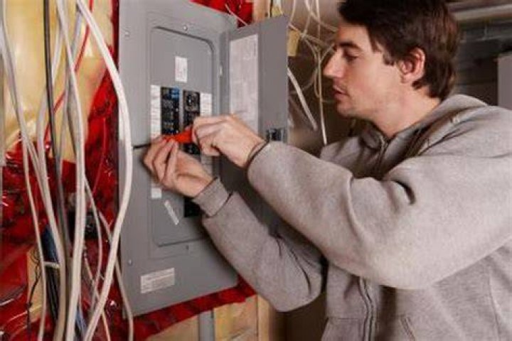 How to troubleshoot lost power in half of my house?