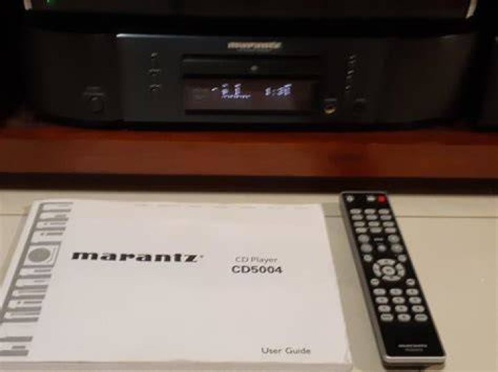 What kind of music can a Marantz cd5004 play?
