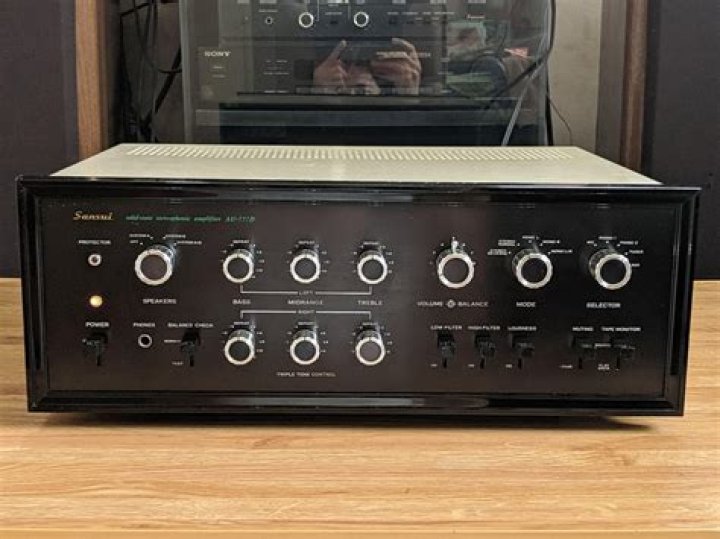 What was the name of the first Sansui amplifier?