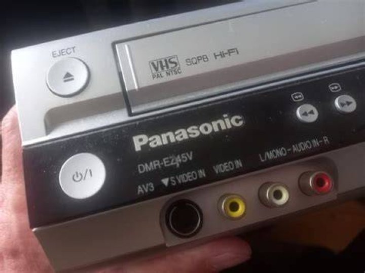 Why is my dmr-ez45v not formatting?